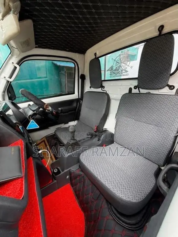 Suzuki Carry 4wd 2017