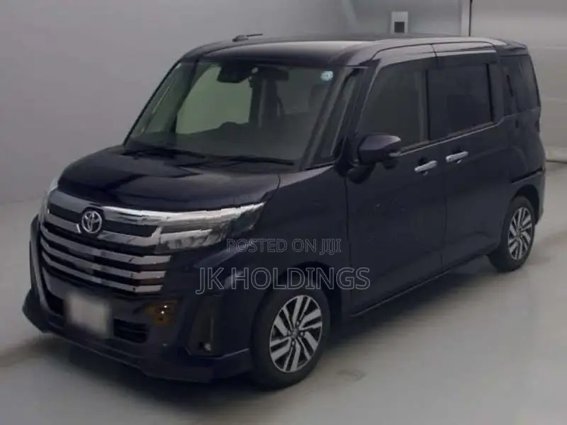 Toyota Roomy Custom G 2025
