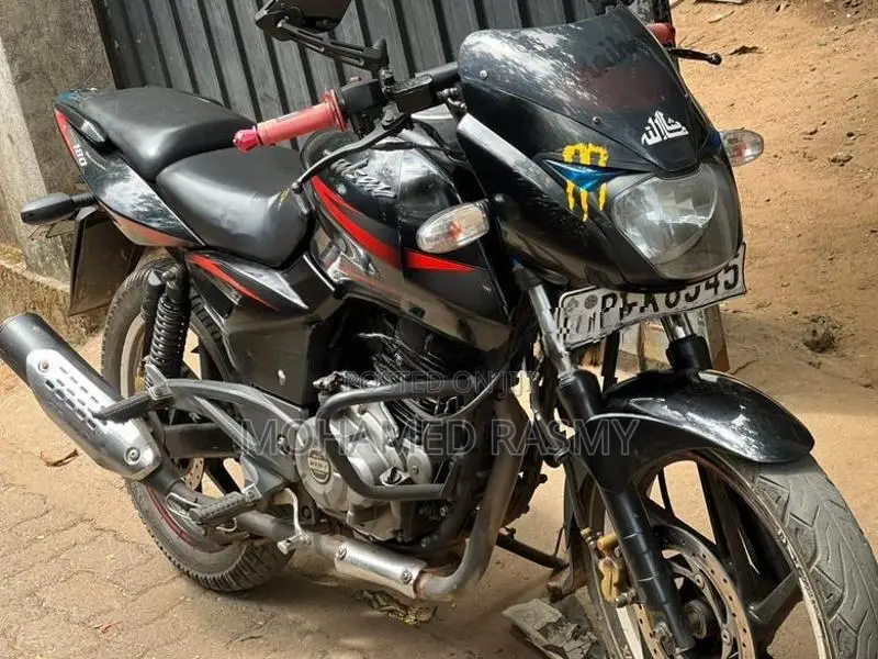 Bajaj Pulsar 180 2018