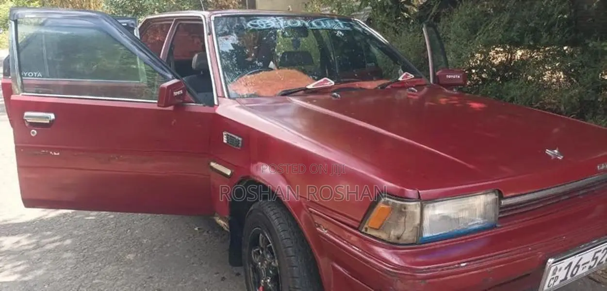 Toyota Caldina 1987