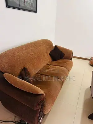 Damro sofa set