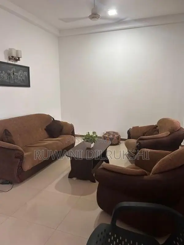 Damro sofa set