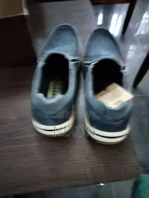 Skechers