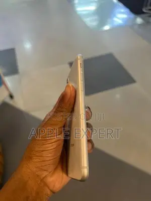 Apple iPhone 8 (Used)