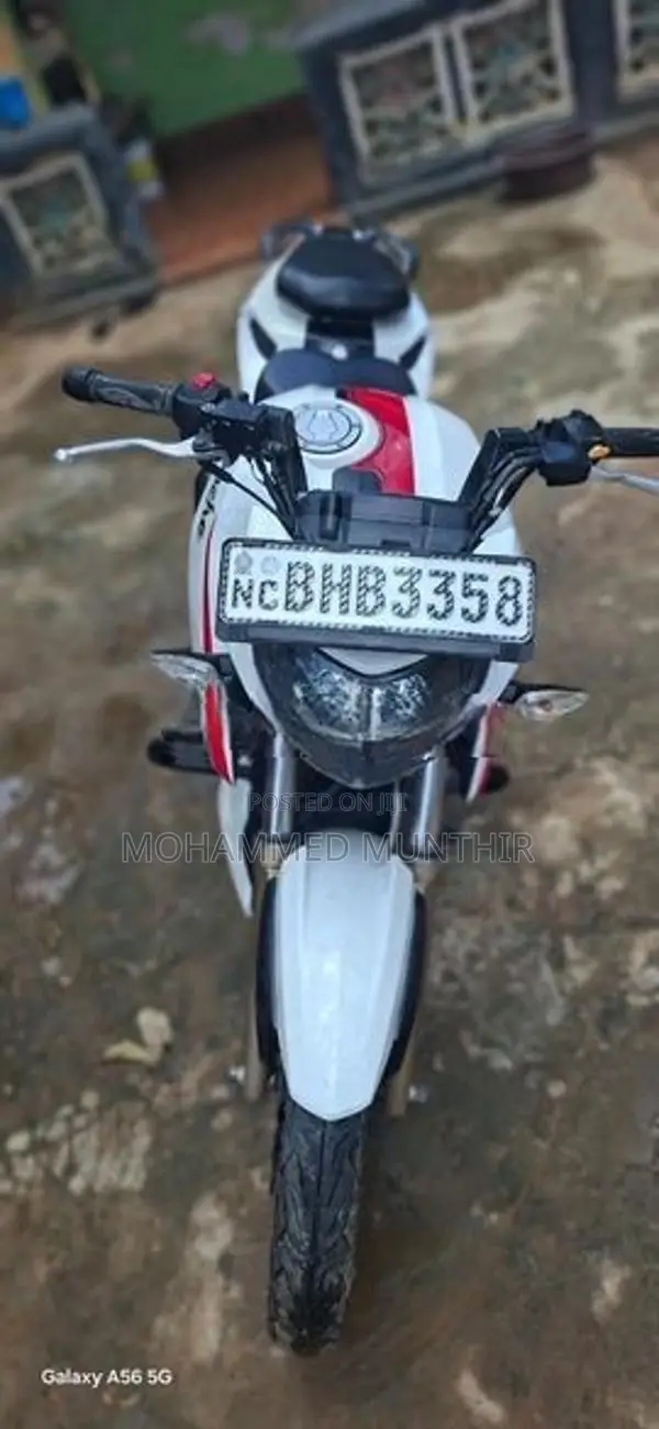 TVS Apache 2017