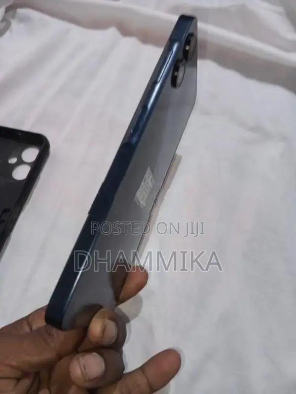 Samsung Galaxy A06 (Used)