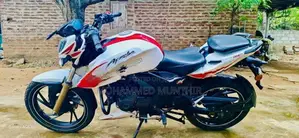 TVS Apache 2017