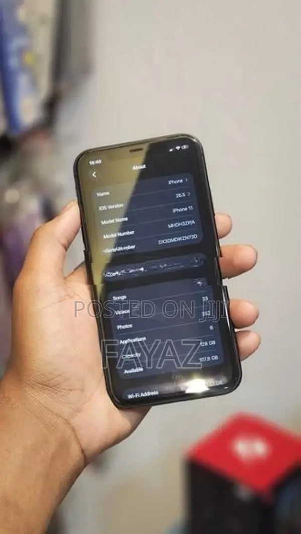 Apple iPhone 11 128GB (Used)