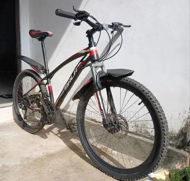 Road bicycle