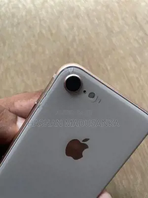 Apple iPhone 8 128GB (Used)
