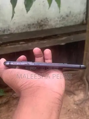 Apple iPhone 8 (Used)