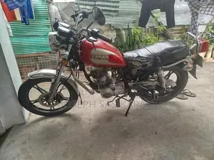 Suzuki GN 125 2000