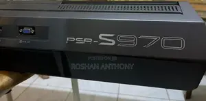 Yamaha PSR S970 Keyboard