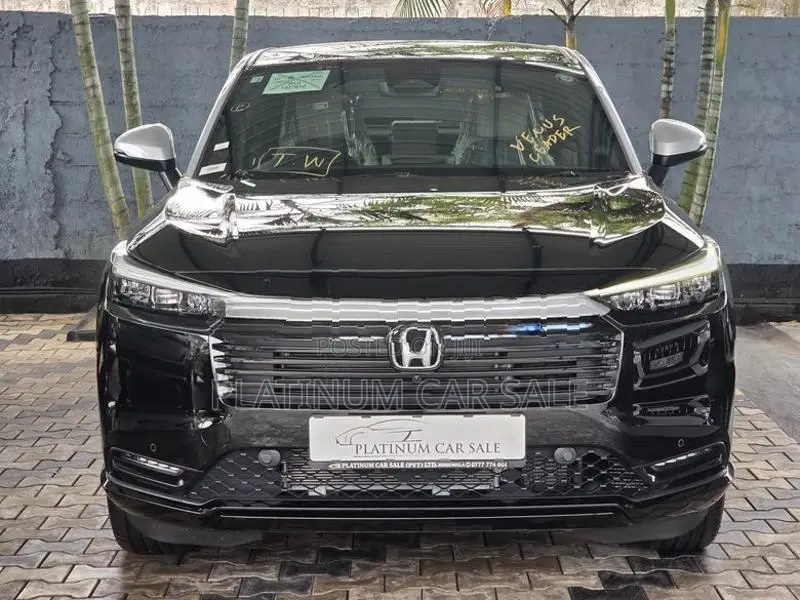 Honda Vezel Z Play Moon Roof 2026