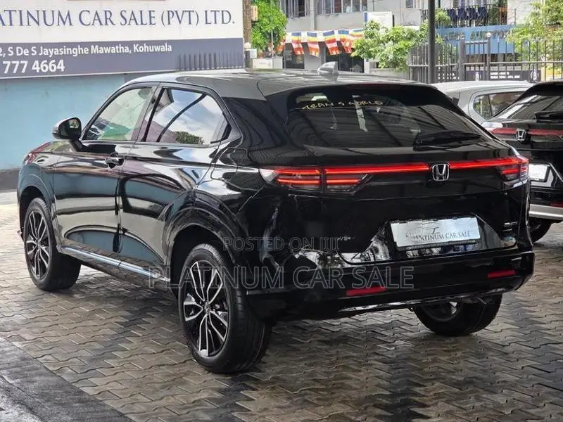Honda Vezel Z Play Moon Roof 2026