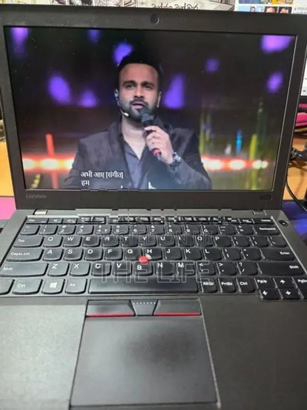 Lenovo ThinkPad X260 Core i5 6th Gen 8GB RAM 500GB HDD