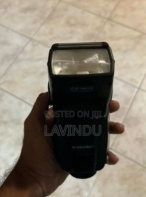 Yongnuo YN468 - ll Flashlight