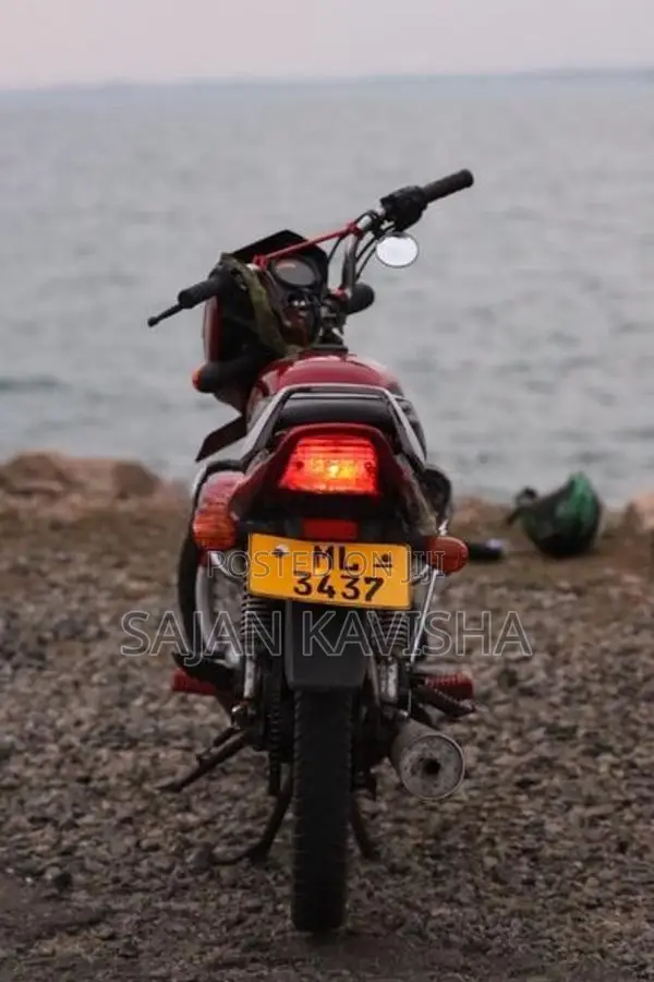 Bajaj CT100 ct 100 2005
