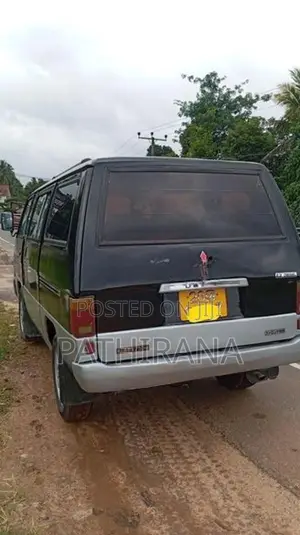 Mitsubishi L300 1984