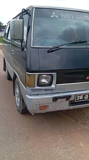 Mitsubishi L300 1984