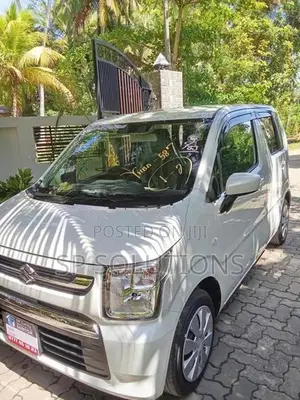 Suzuki Wagon R FX petrol 2025