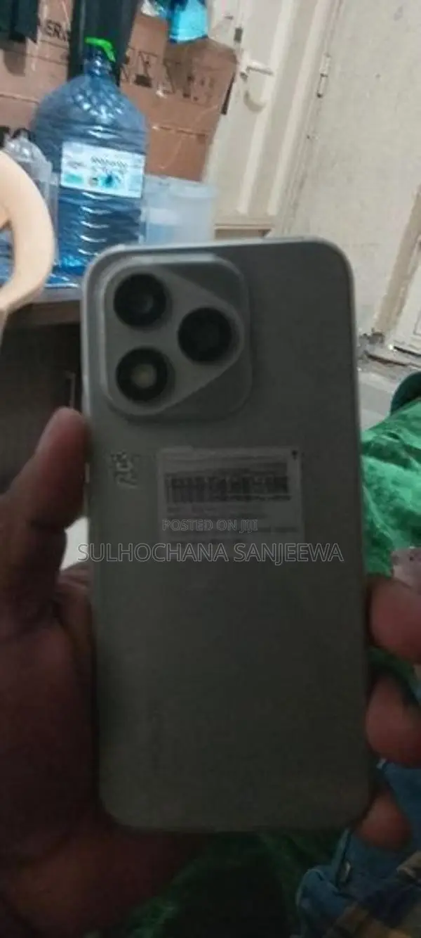 Honor 400 (Used)