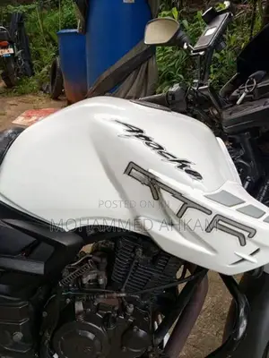 TVS Apache RTR 180 2010