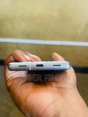 Google Pixel 7a (Used)