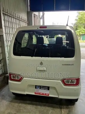 Suzuki Wagon R FX 2025