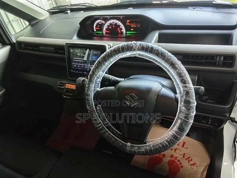 Suzuki Wagon R FX 2025