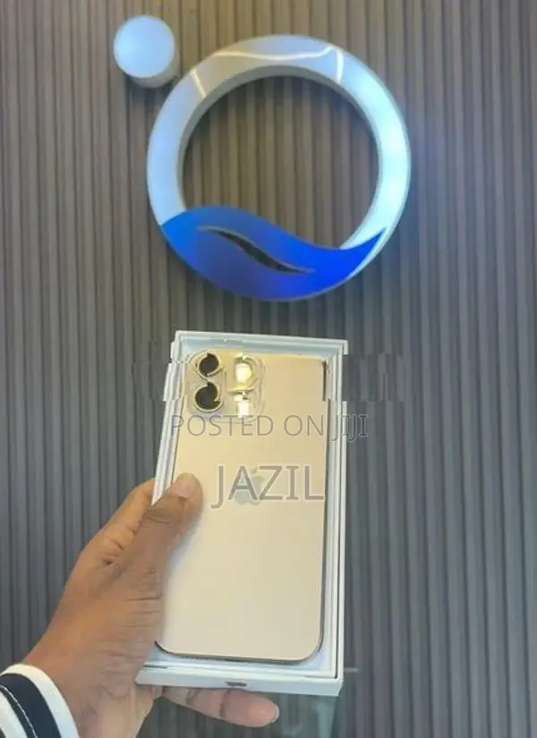 Apple iPhone 16 Pro Max (Used)