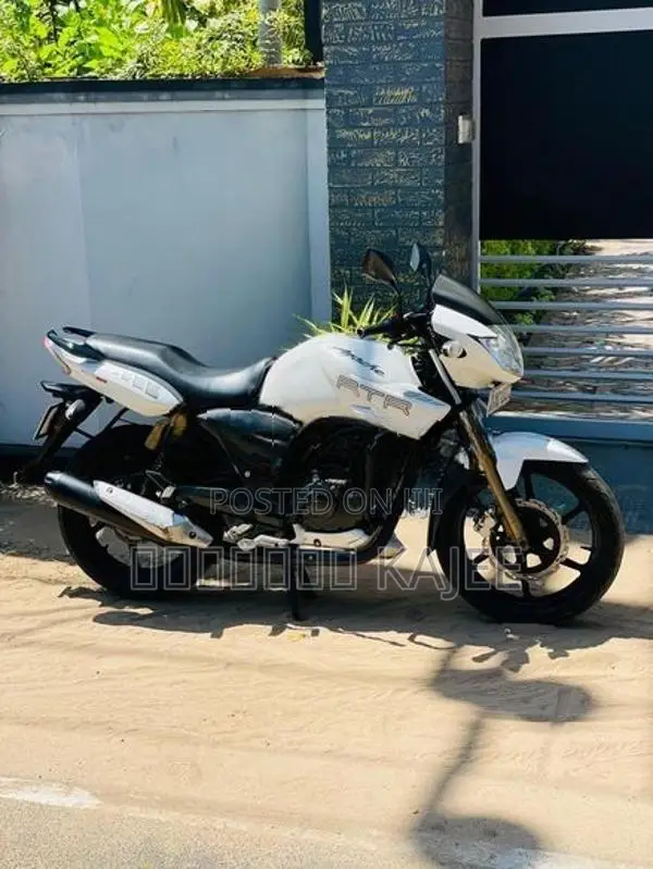 TVS Apache 2012