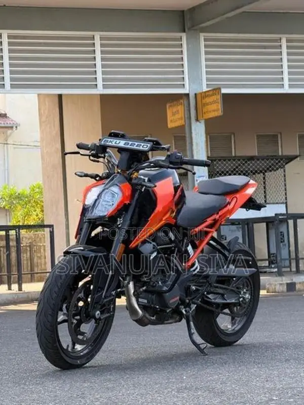 KTM Duke 160 2026