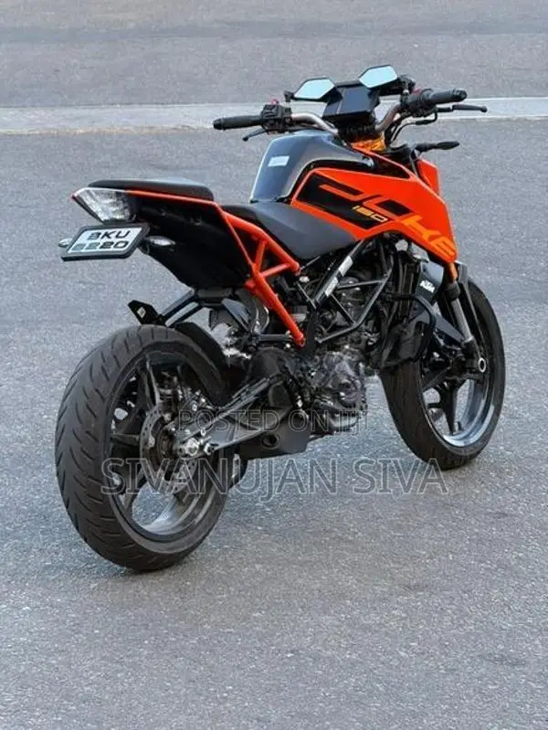 KTM Duke 160 2026