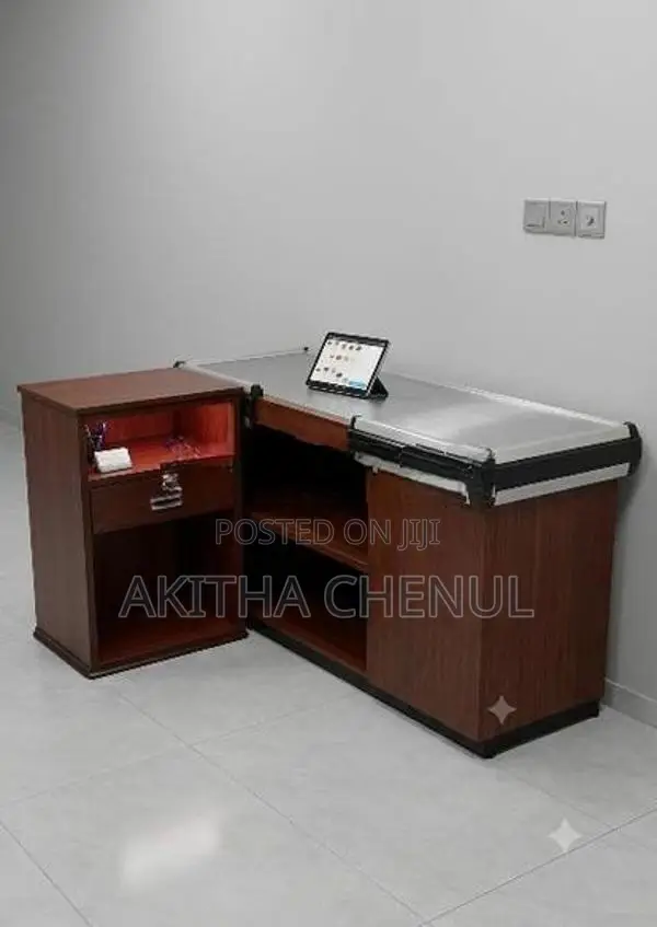 Cashier Table