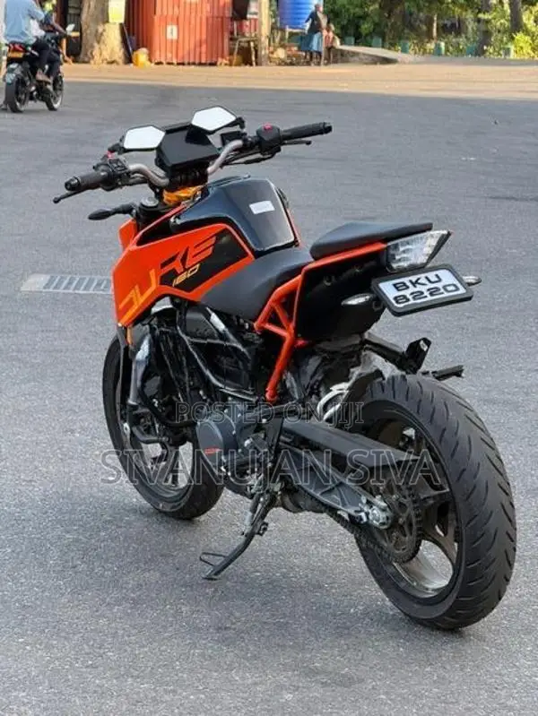 KTM Duke 160 2026