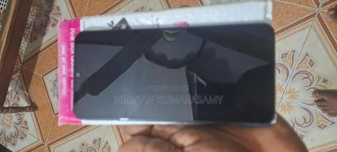 Samsung Galaxy A50 (Used)