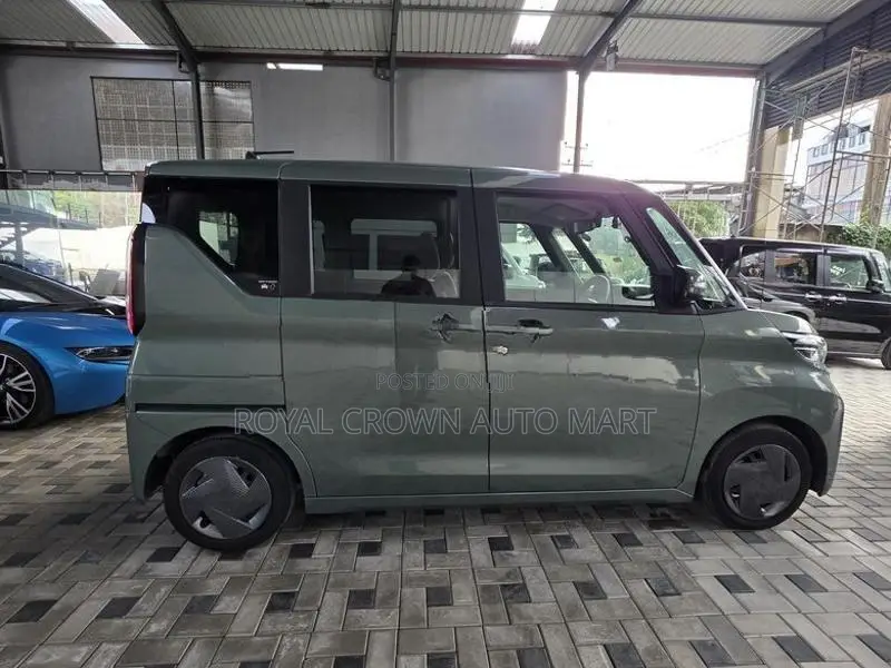 Nissan Roox X Hybrid 2024