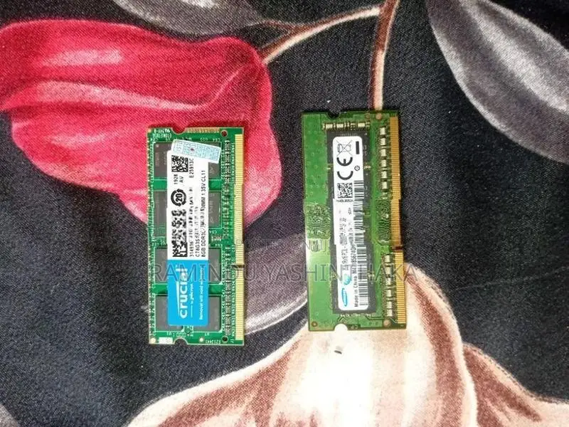 8gb and 2 gb RAM Card