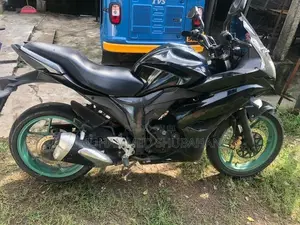 Suzuki Gixxer SF 2017