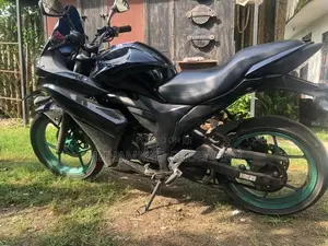 Suzuki Gixxer SF 2017