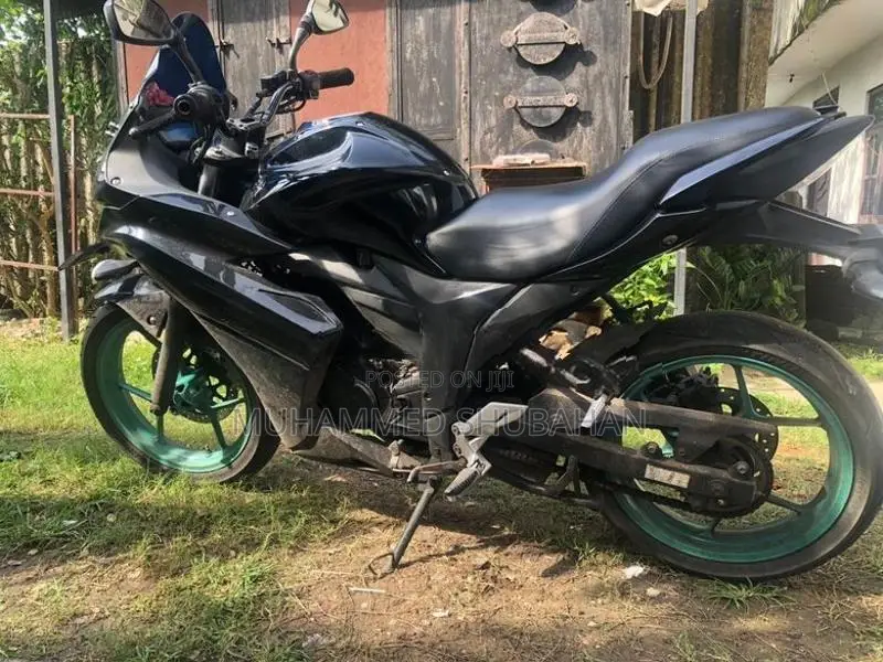Suzuki Gixxer SF 2017