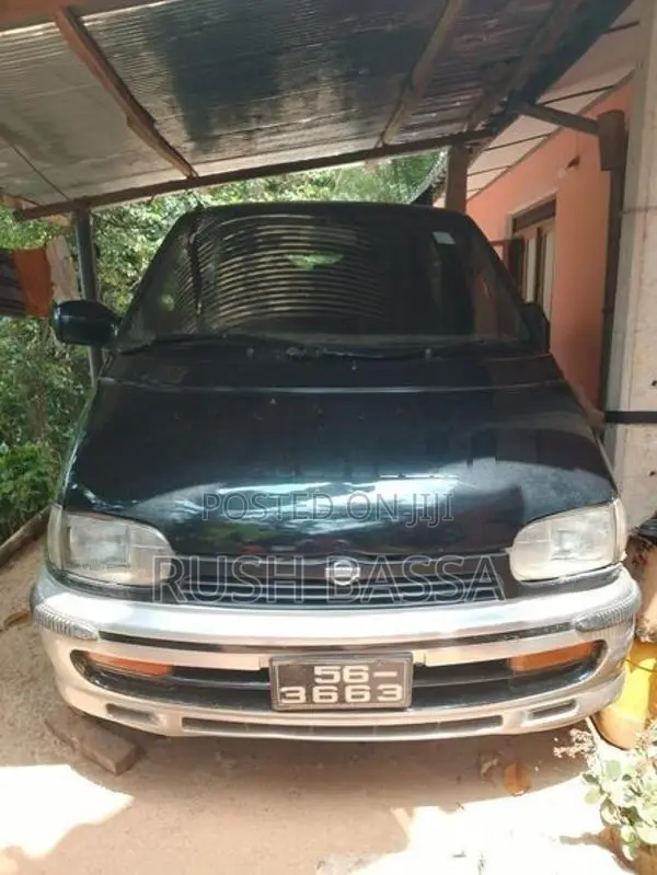 Nissan Serena CD20 Turbo 1992