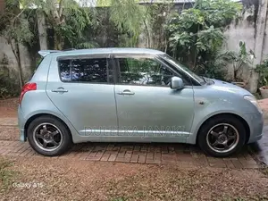 Suzuki Swift 2008