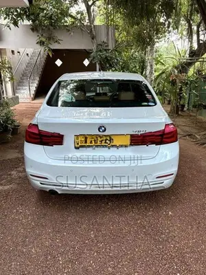 BMW 318i Luxury Line 2018