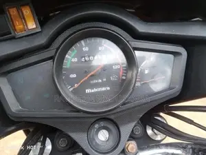 Mahindra Centuro 2016
