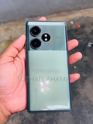 Realme GT 6T 8GB/256GB (Used)