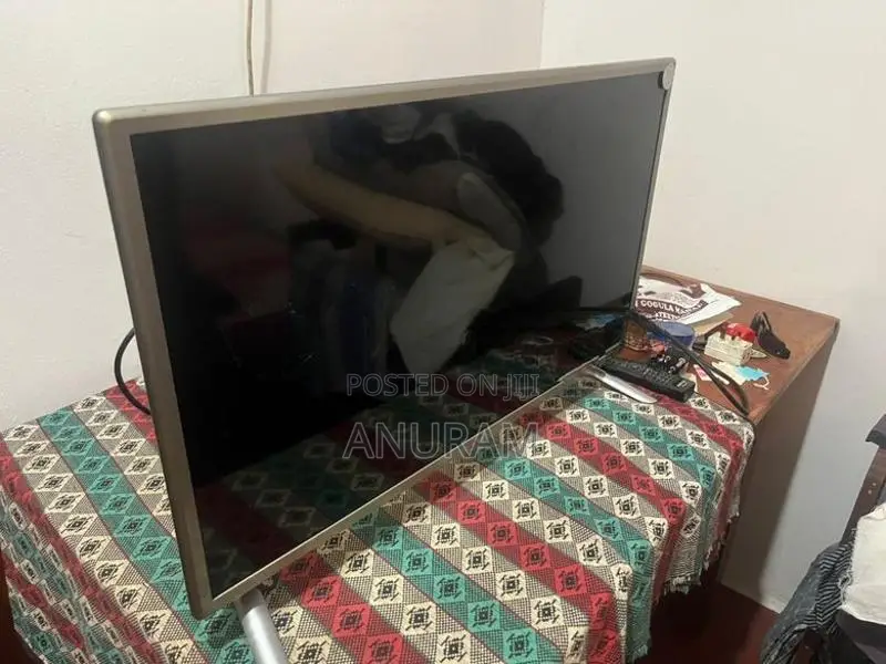 32 Inch LG Smart TV