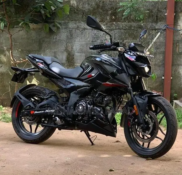 Bajaj Pulsar N160 2025