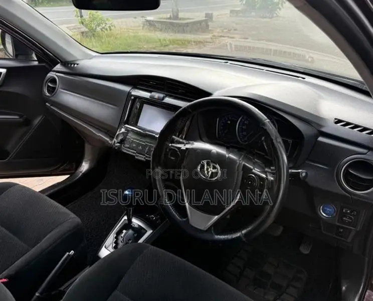Toyota Axio 2014